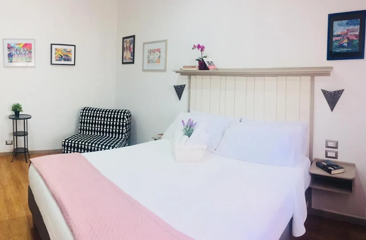 Bed and Breakfast Starnone Bed&Book à Naples